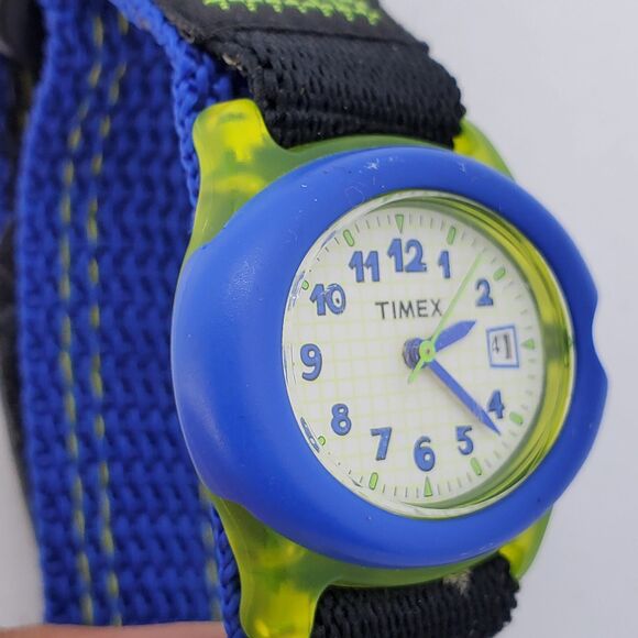 Timex Kids 30MM Watch Blue Green Black Nylon Strap Date Indicator New Battery - Picture 4 of 12